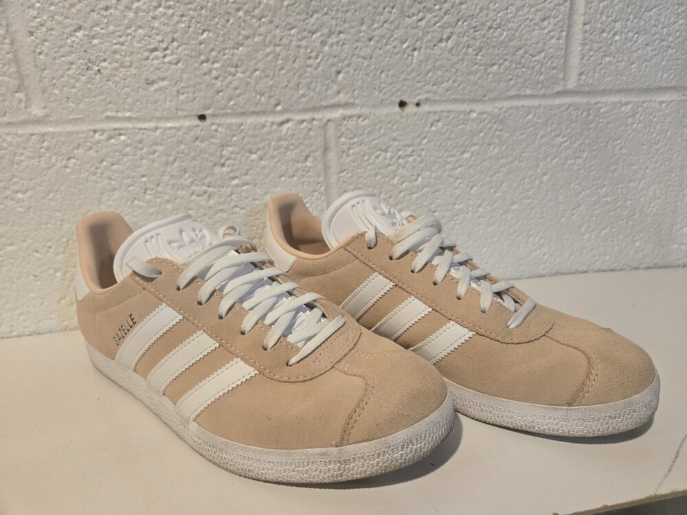 Adidas Gazelle Pink/salmon Womens Size 8 Used Good Condition